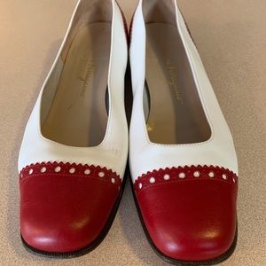 Vintage Red & White Ferragamo Spectator size 8.5B